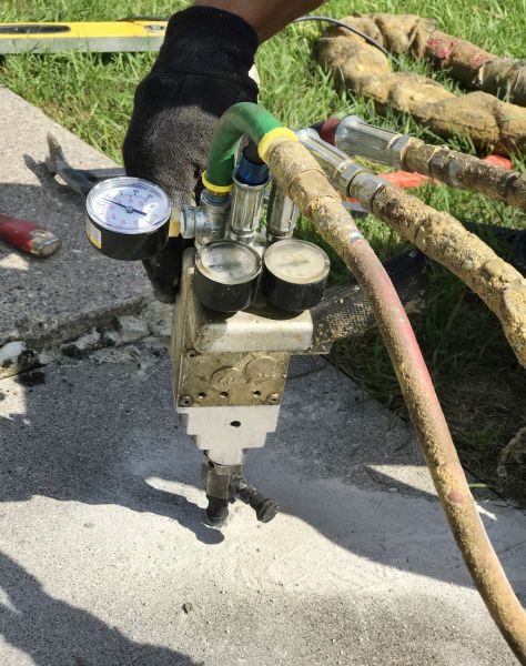 Cost of Concrete Sidewalk Lifting in Riverview